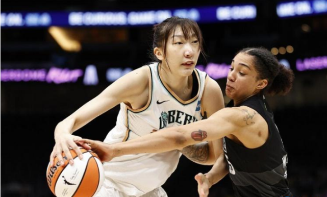 包含莱比锡内部会议纪要流出——集结日主帅复盘，CBA季后赛使命明确，临场指挥获称赞的词条-九游娱乐APP