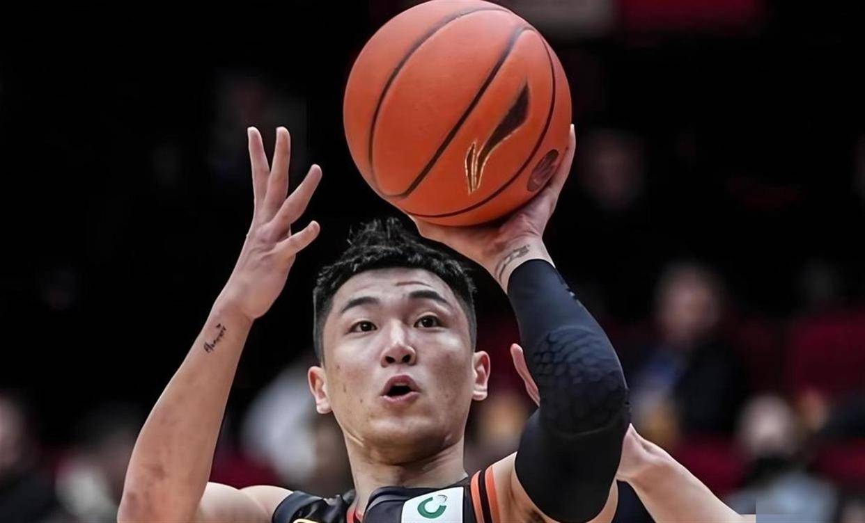 关于转折点！广厦男篮调整名单，西甲赛后攻防权衡，态度坚定，赛程密集仍需轮换的信息-九游娱乐APP